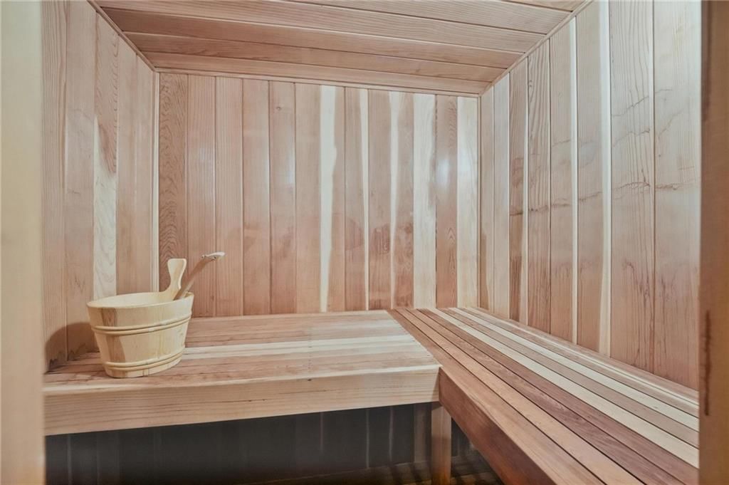 11118 W 121 Street — photo 35