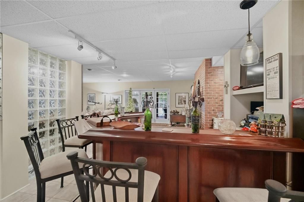 11118 W 121 Street — photo 41
