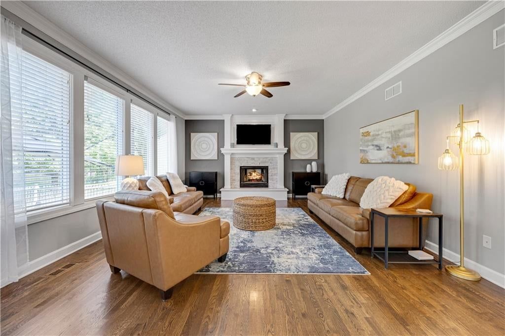 Photo 9: open floor plan, 13736 W 157TH Terrace, Olathe, KS 66062