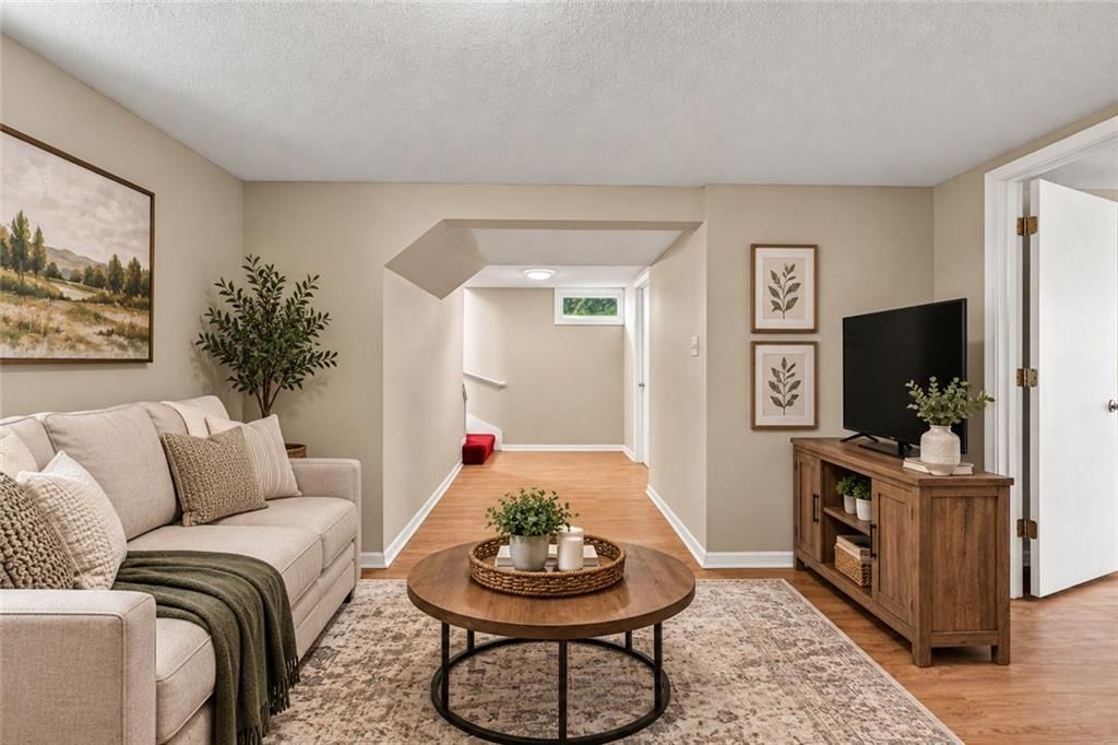 125 N Jeffreys Street — photo 13