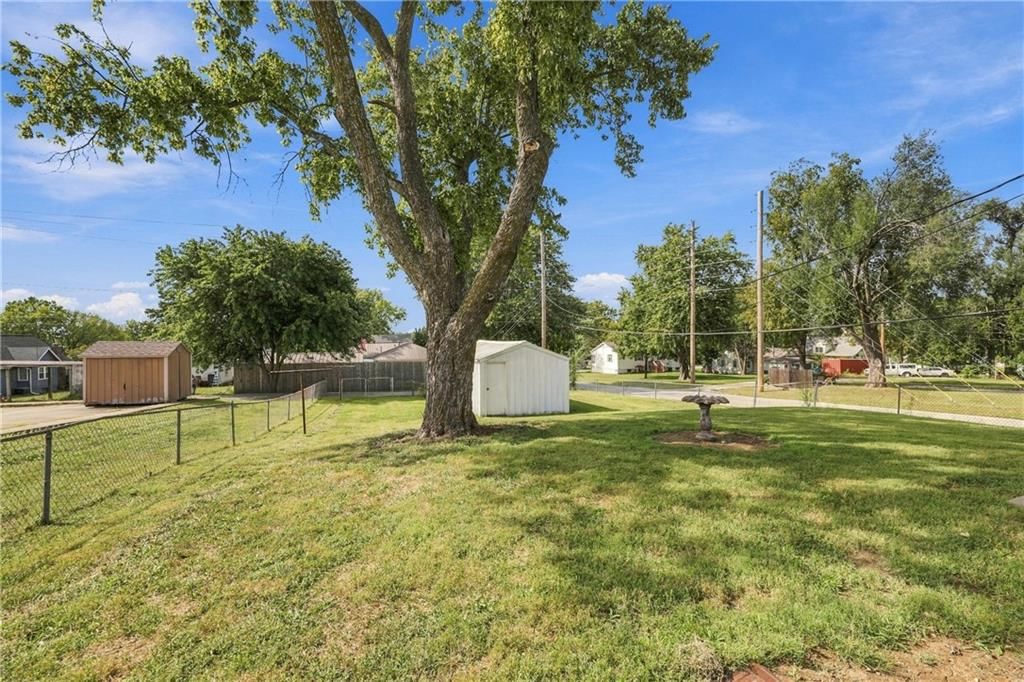 125 N Jeffreys Street — photo 20