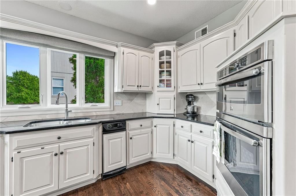 12812 W 132nd Street — photo 18