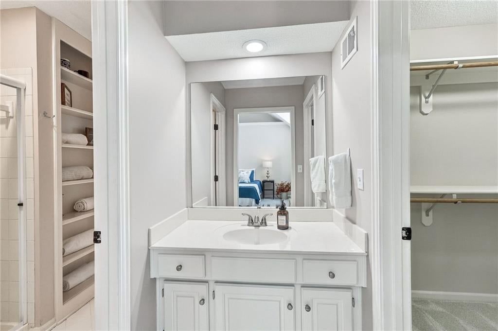12812 W 132nd Street — photo 37