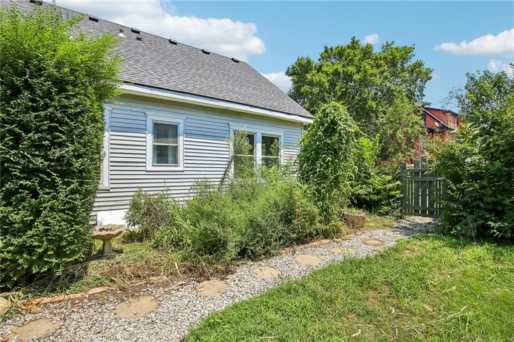 2920 Holly Street — photo 38