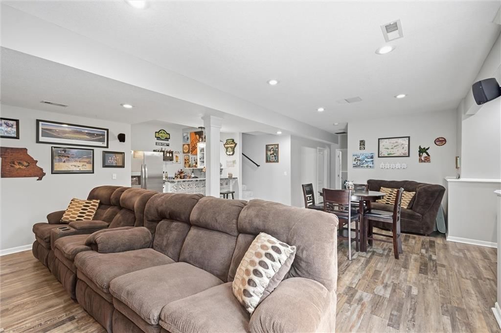 509 FAIRWAY Road — photo 18