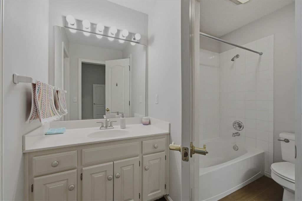 7310 W 145th Terrace — photo 23