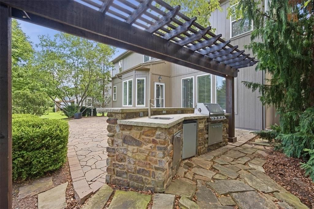 7310 W 145th Terrace — photo 38