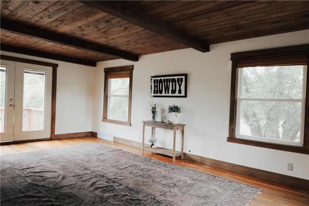 9845 Evening Star Road, Eudora, KS: listing photo 3