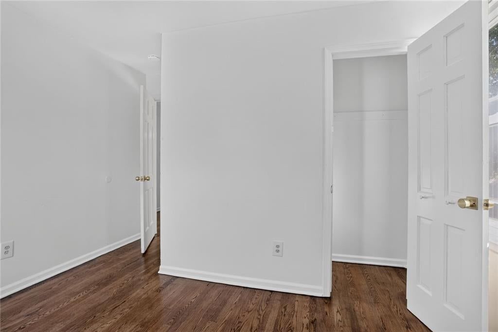 312 S CHESTER Terrace — photo 14