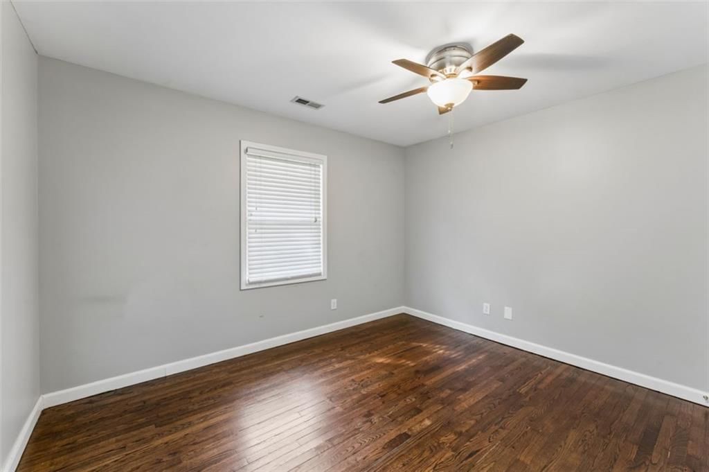 8549 Wornall Road — photo 15