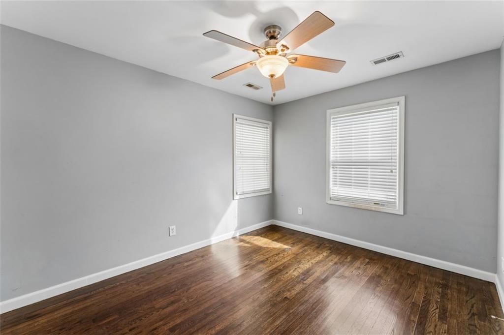 8549 Wornall Road — photo 18