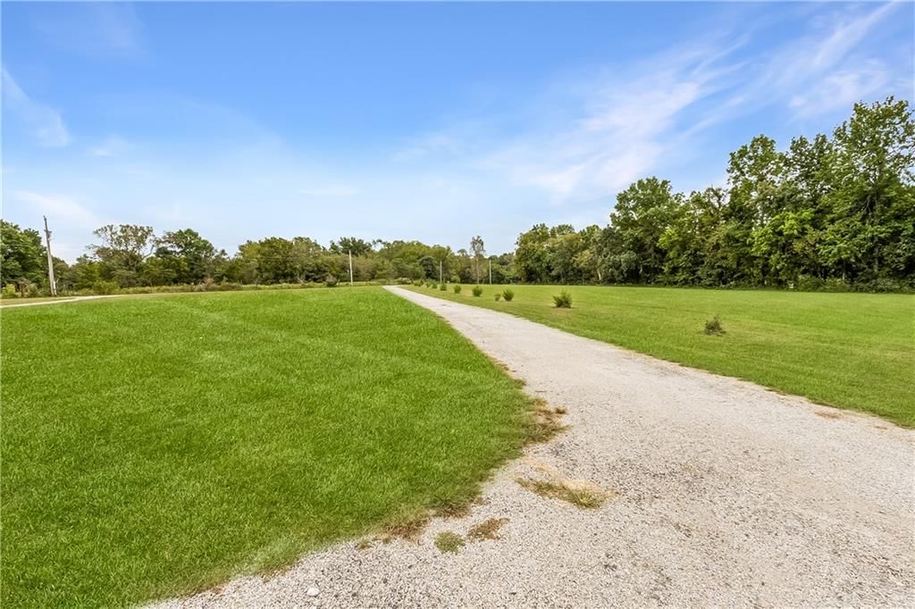 27300 E Orient Cemetery Road — photo 57