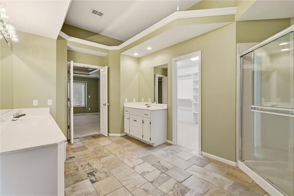 5601 NE Misty Meadow Place — photo 27