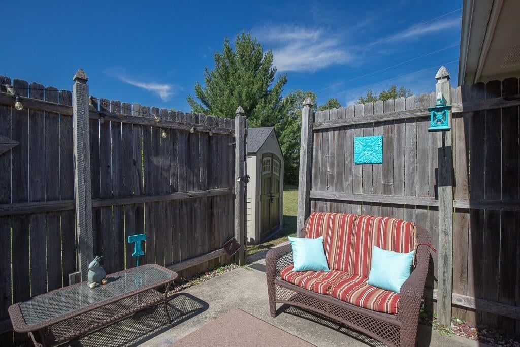 SW Blue Branch Drive — photo 31