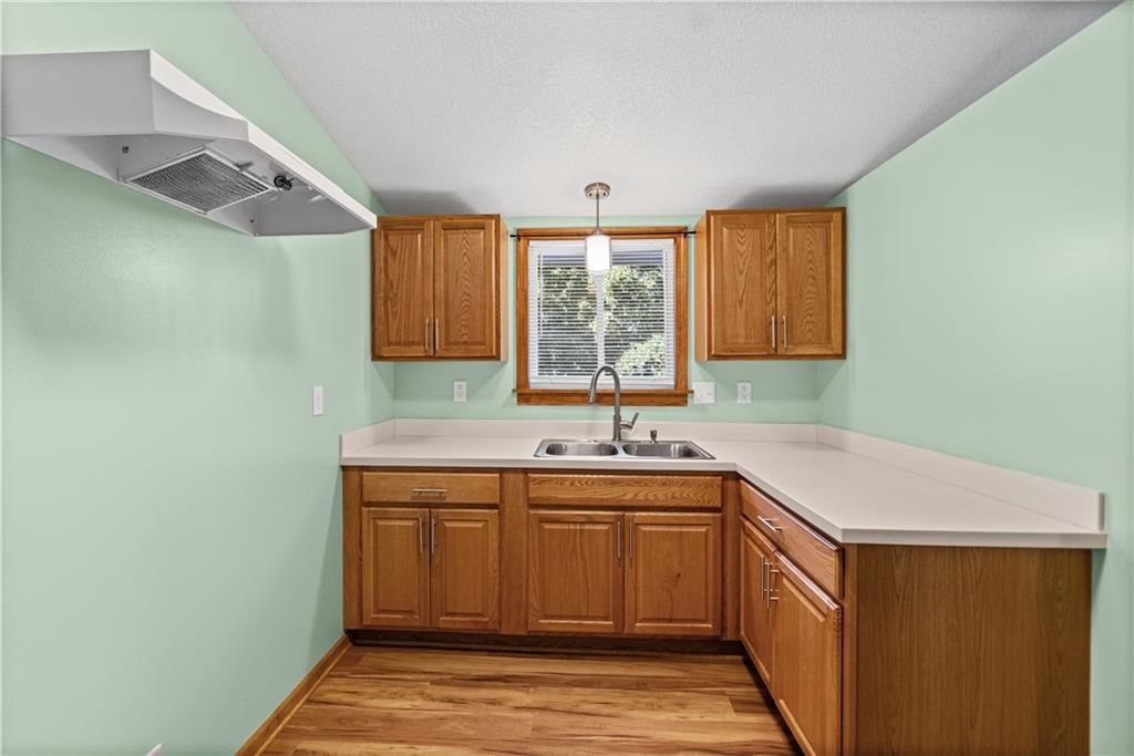 Photo 22 of 34 - 2429 2431 S Harvard Avenue, Independence, MO 64052