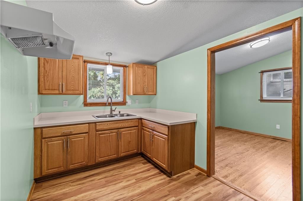 Photo 23 of 34 - 2429 2431 S Harvard Avenue, Independence, MO 64052