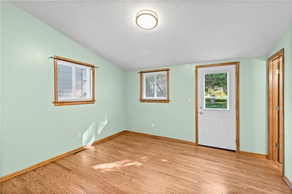 Photo 24 of 34 - 2429 2431 S Harvard Avenue, Independence, MO 64052