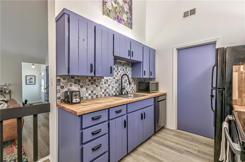 8106 Monrovia Street — photo 17