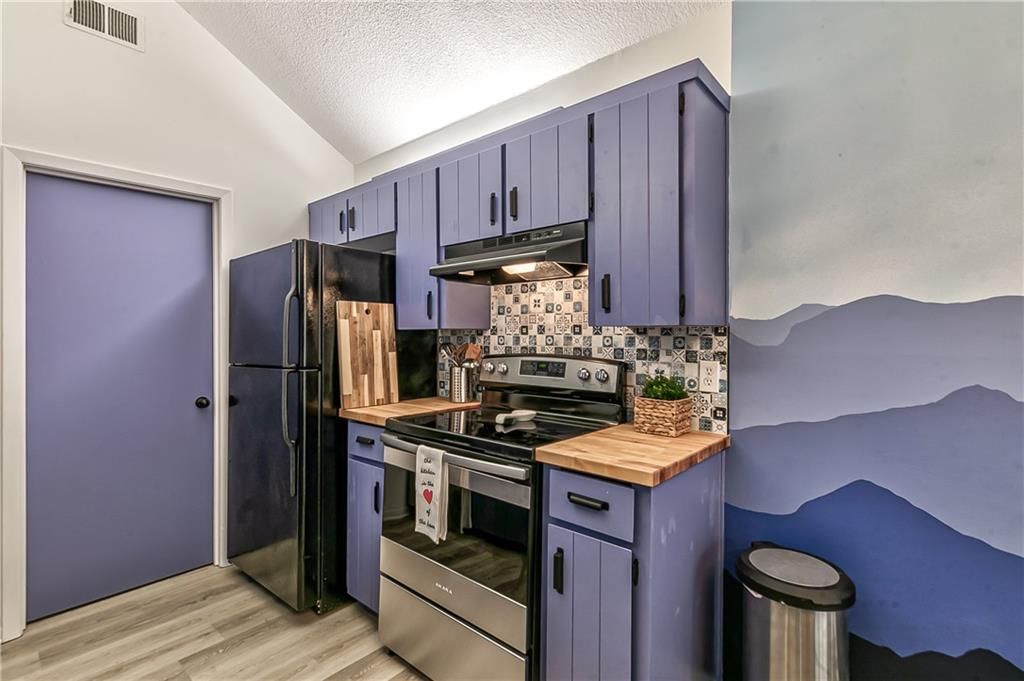 8106 Monrovia Street — photo 20