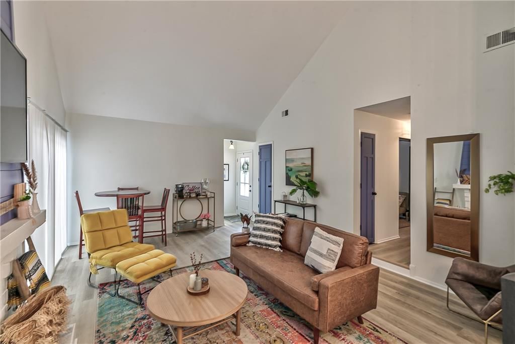 8106 Monrovia Street — photo 23