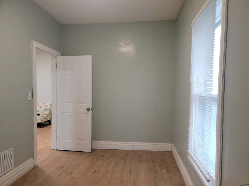 220 N ELMWOOD Avenue — photo 14
