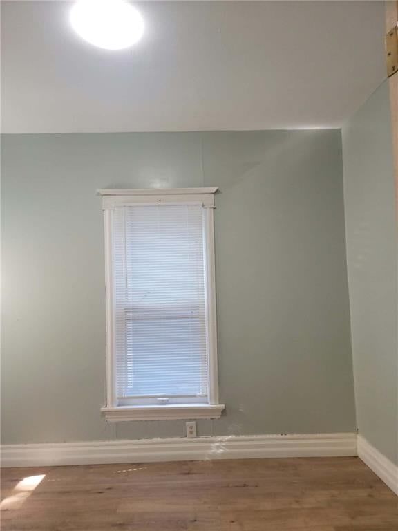 220 N ELMWOOD Avenue — photo 16