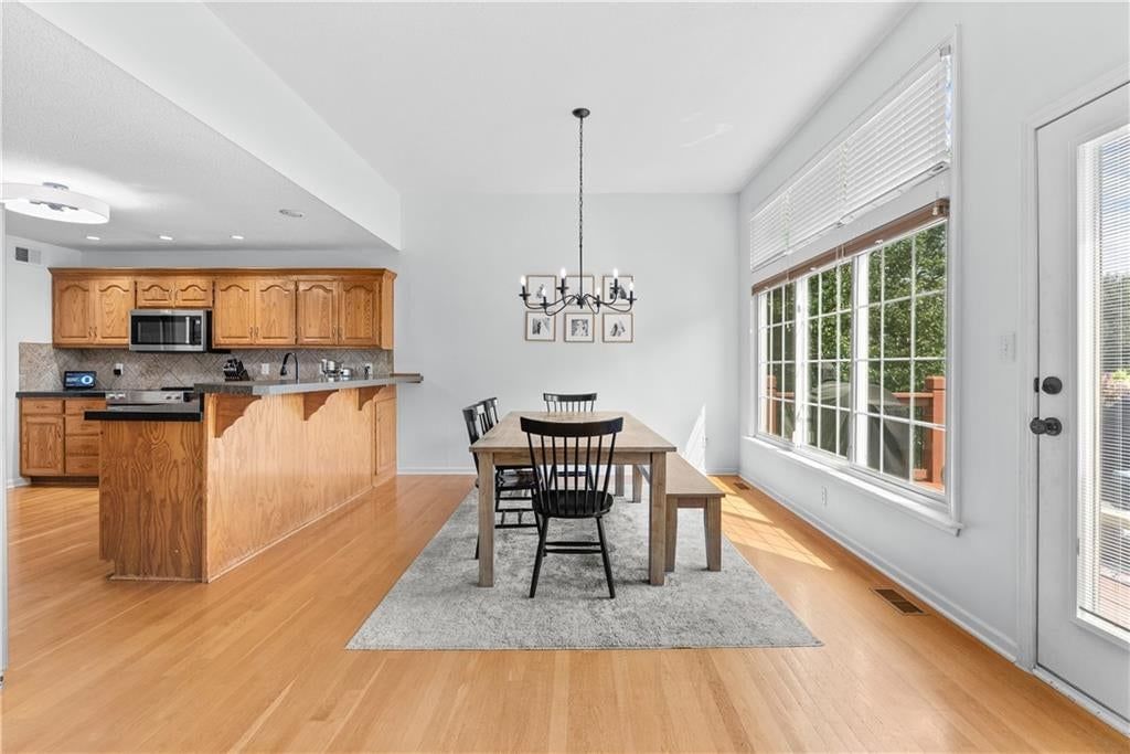 317 SW Bridlewood Court — photo 13