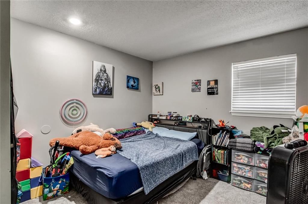 Photo 13 of 31 - 37 Cherry Street, Liberty, MO 64068