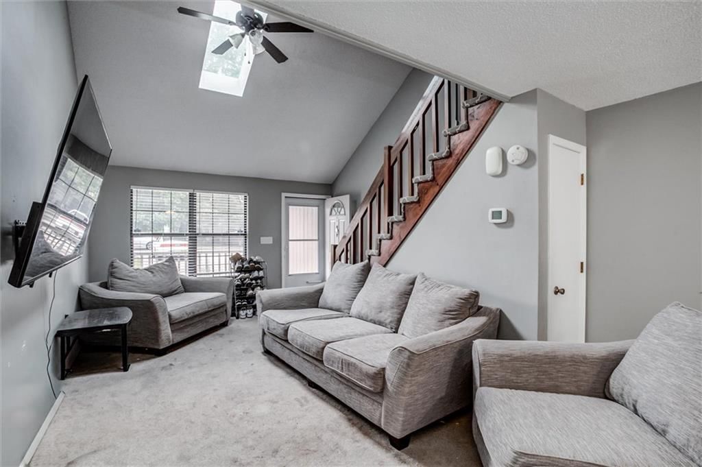 Photo 16 of 31 - 37 Cherry Street, Liberty, MO 64068