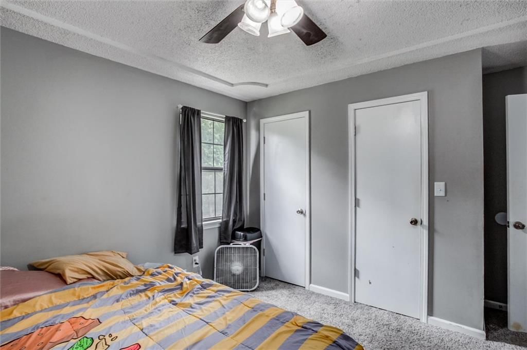Photo 24 of 31 - 37 Cherry Street, Liberty, MO 64068