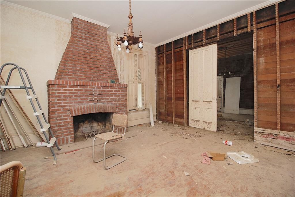 204 S Elm Street — photo 7