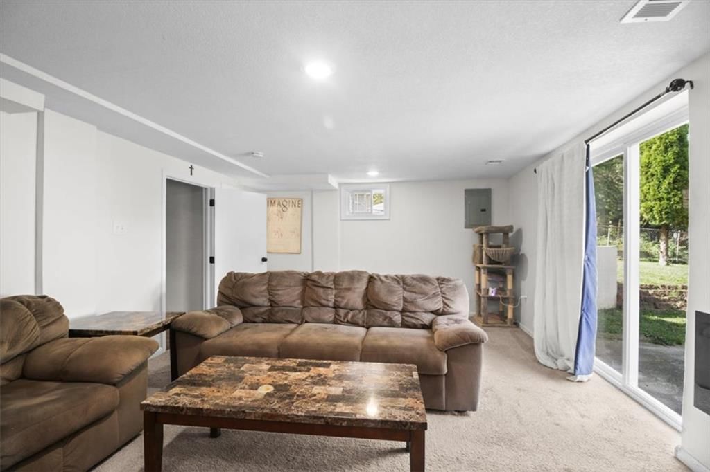 1109 Kingsridge Court — photo 19