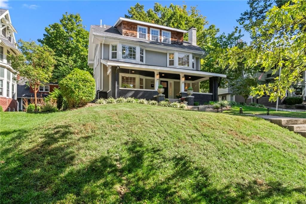 6023 Main Street, Kansas City, MO: listing photo 2