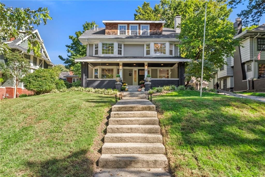 6023 Main Street, Kansas City, MO: listing photo 3