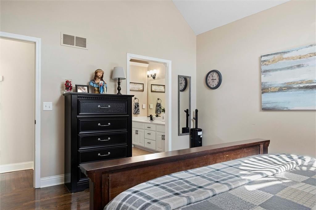 3202 Junction Drive — photo 15