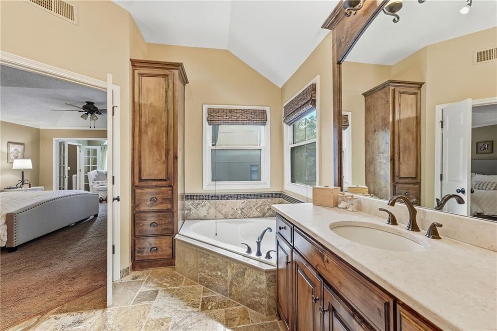 15410 Horton Lane — photo 42