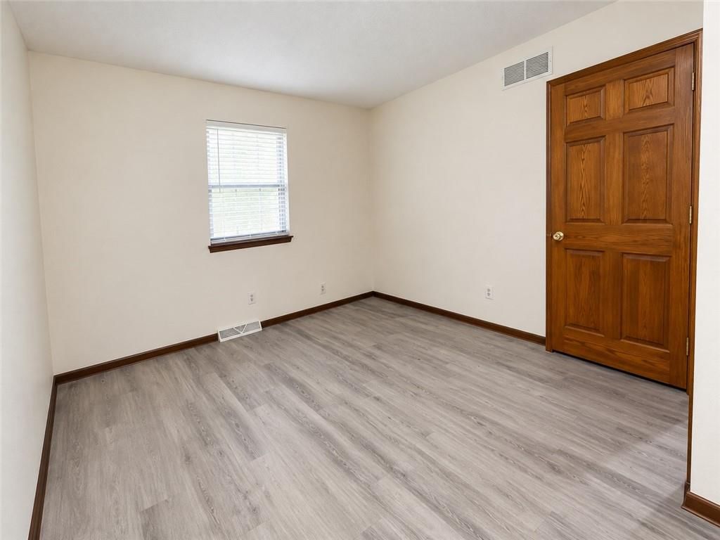 Photo 13 of 26 - 1201 N 64th Street, Kansas City, KS 66102