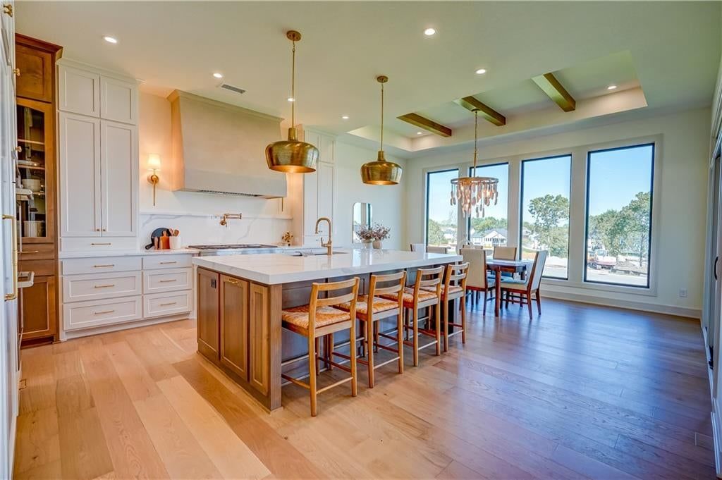 590 South Shore Drive — photo 12