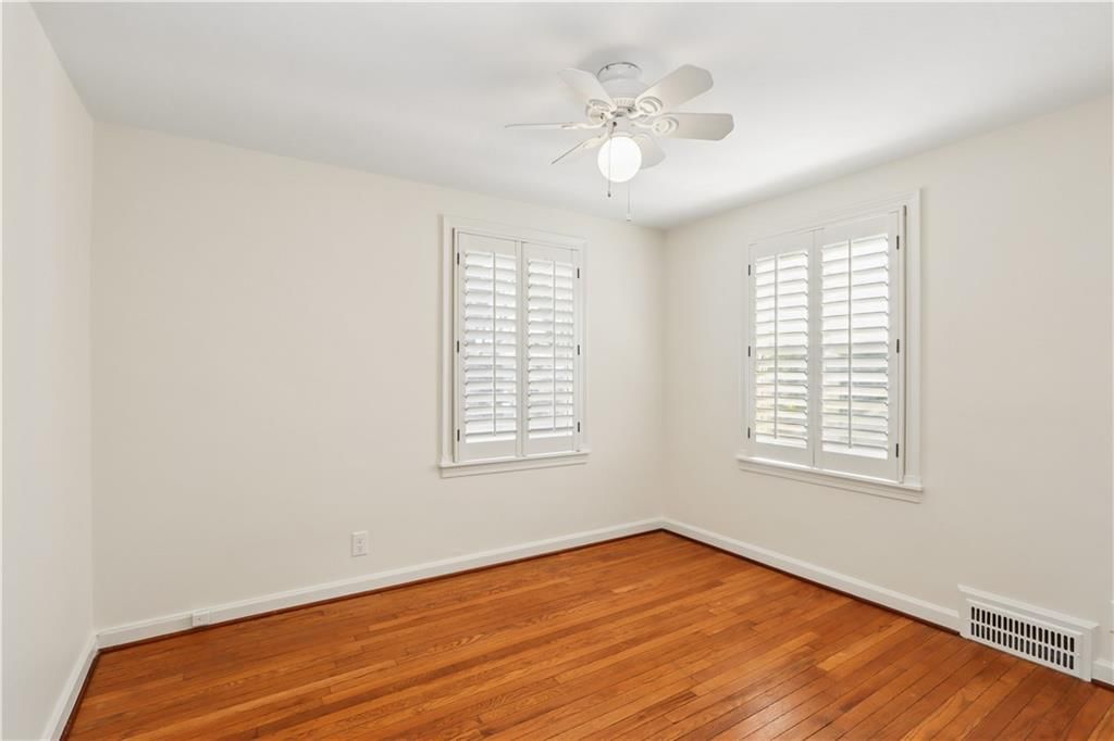 1235 W Gregory Boulevard — photo 10