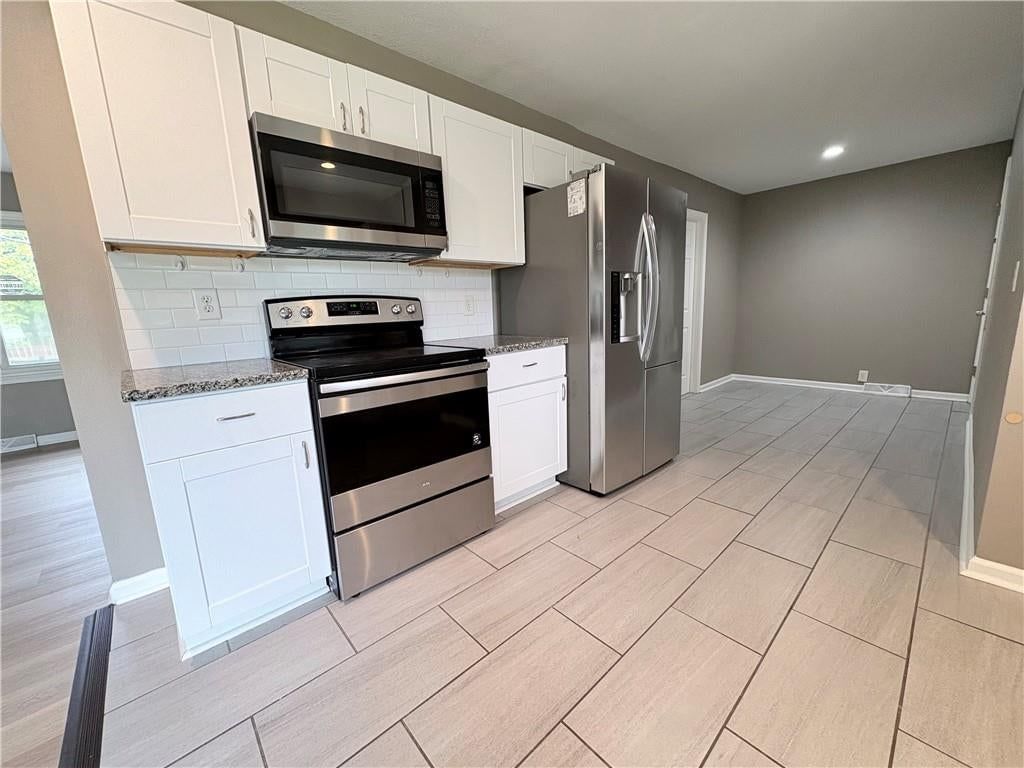 6110 E 148TH Terrace, Grandview, MO: listing photo 3