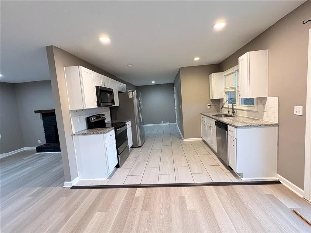 Photo 6 of 20 - 6110 E 148TH Terrace, Grandview, MO 64030
