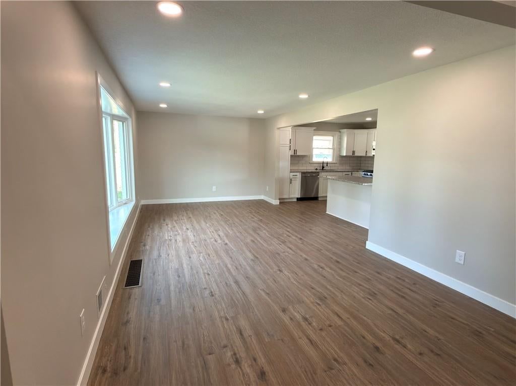 16001 E 30 Street — photo 5