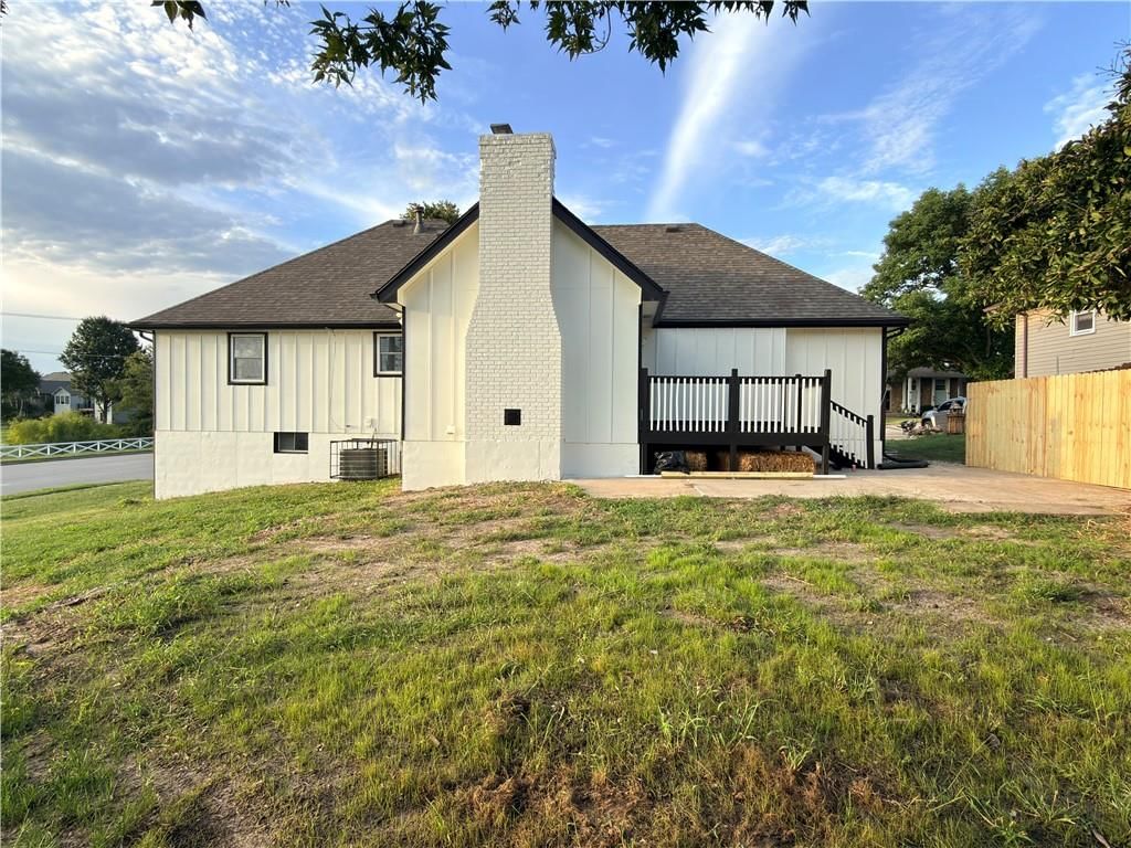 16001 E 30 Street — photo 52