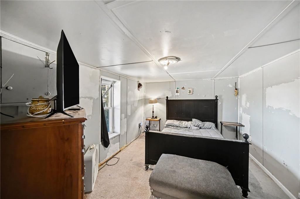 Photo 21 of 73 - 15 S 98th Street, Edwardsville, KS 66111