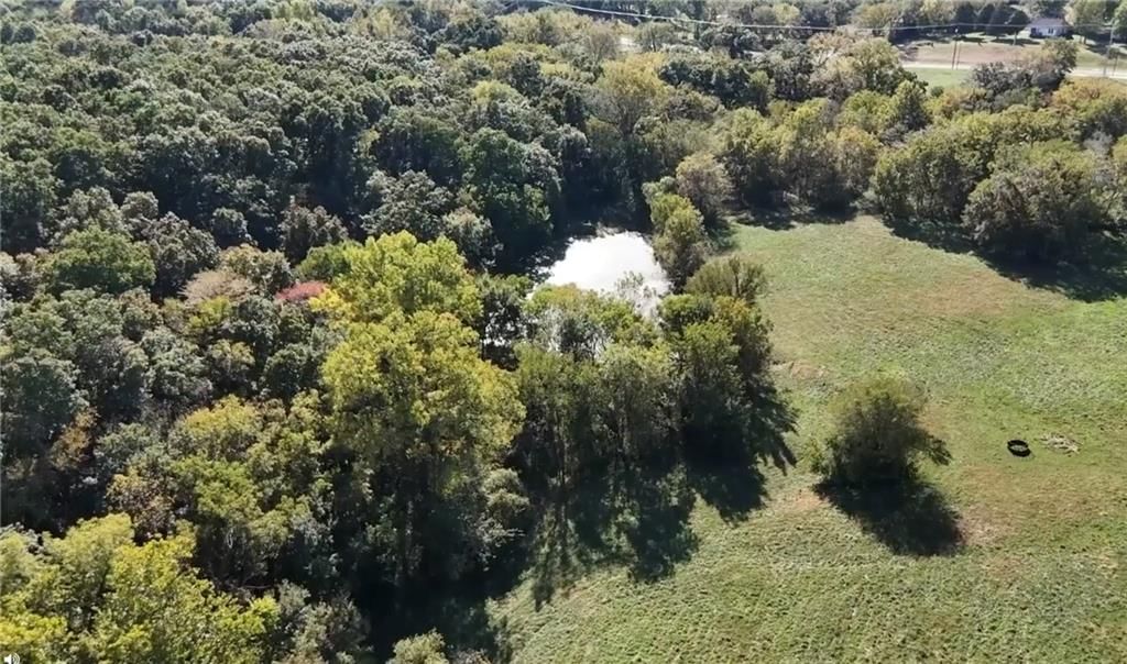Photo 47 of 73 - 15 S 98th Street, Edwardsville, KS 66111
