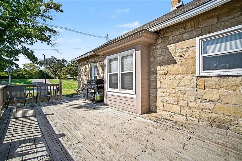 Photo 7 of 73 - 15 S 98th Street, Edwardsville, KS 66111