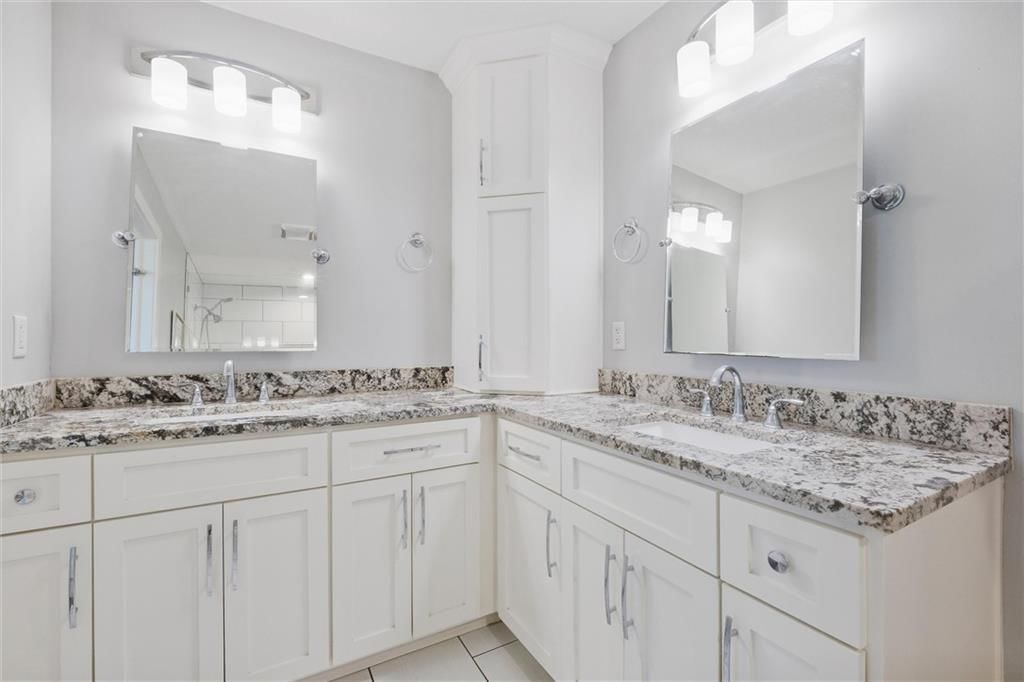 4431 N Grand Avenue — photo 22