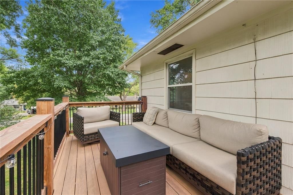 4431 N Grand Avenue — photo 32