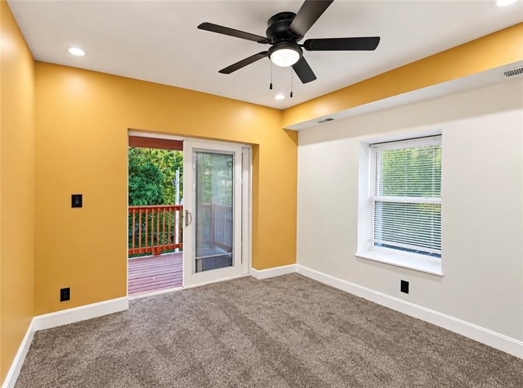 Photo 17 of 20 - 1414 E 30th Street, Kansas City, MO 64128