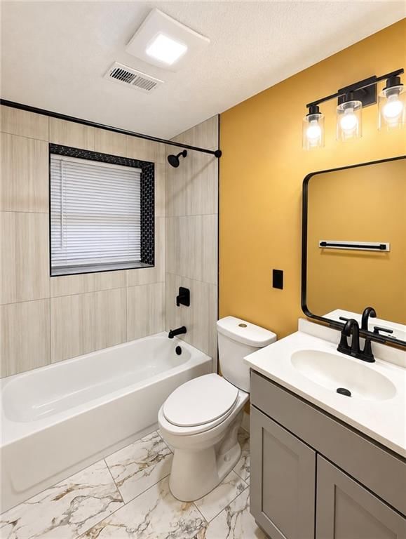 Photo 15 of 20 - 1414 E 30th Street, Kansas City, MO 64128